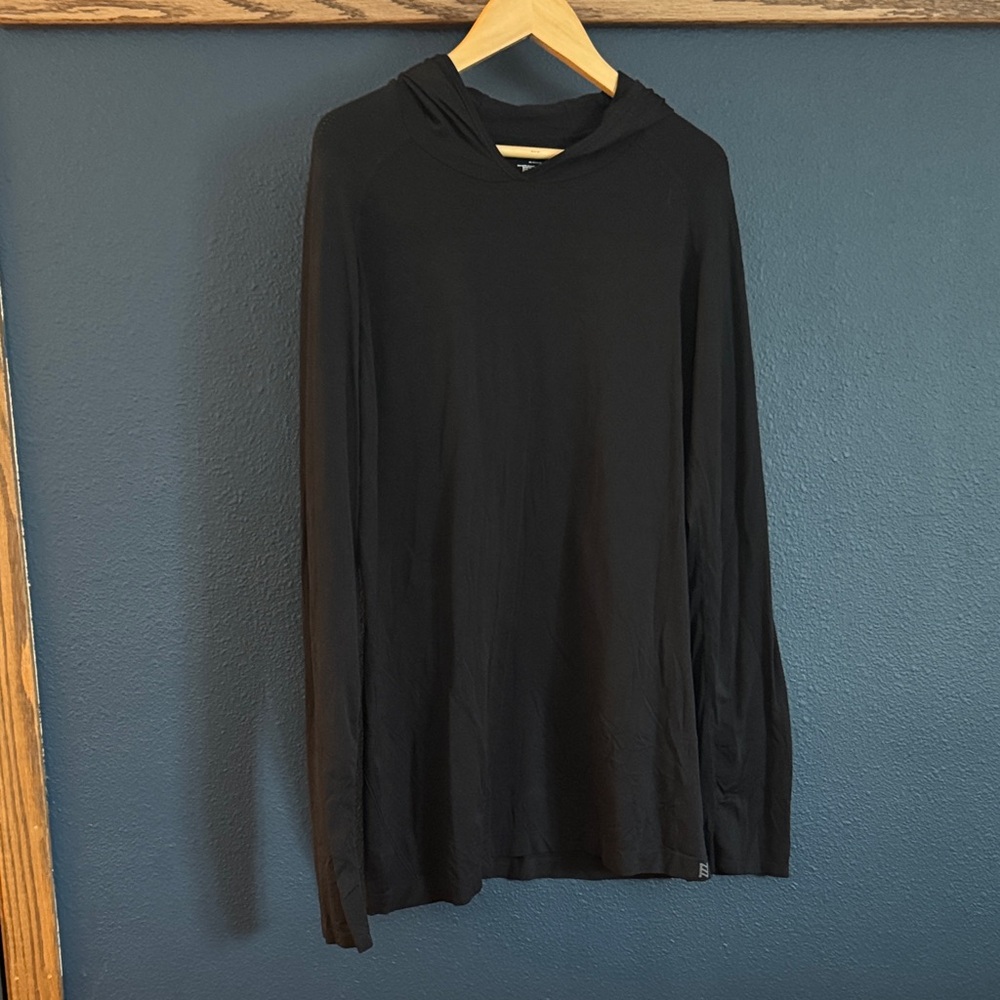 ZYIA Men's Black Hoodie